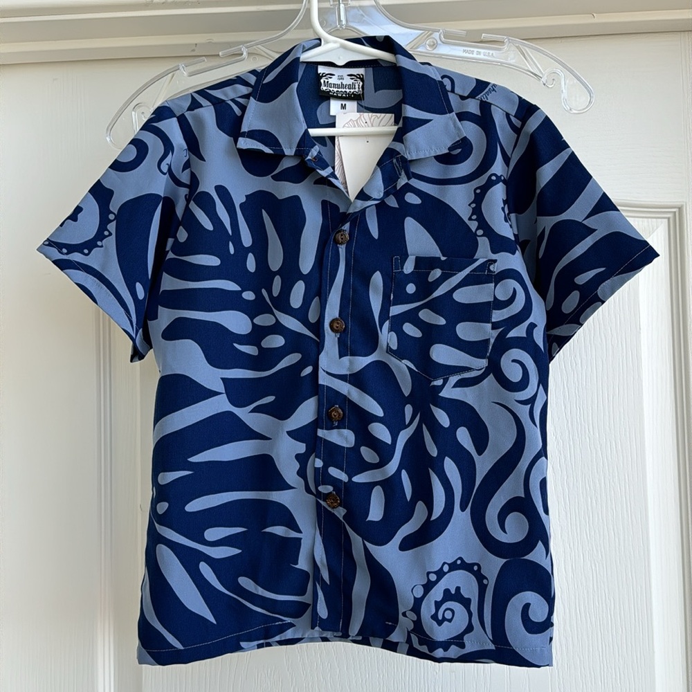 Moana Monstera Hawaiian Shirt size M